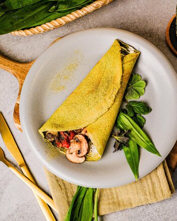 Pikante Wildkräuterpalatschinken | © SONNENTOR